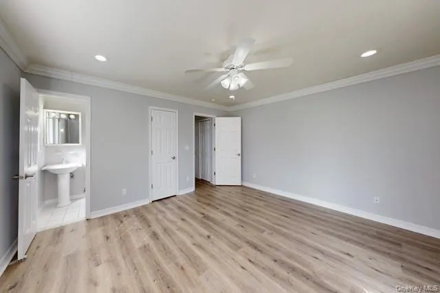 248 Lake Pointe Drive #255 Middle Island, NY 11953