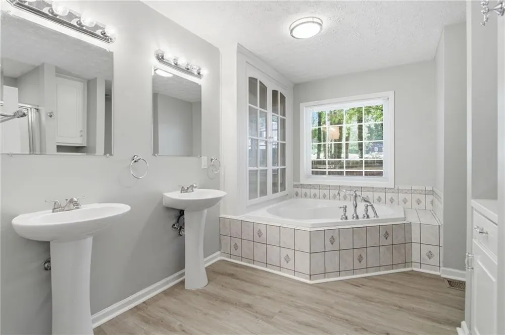 103 Creek Bed Court Peachtree City, GA 30269