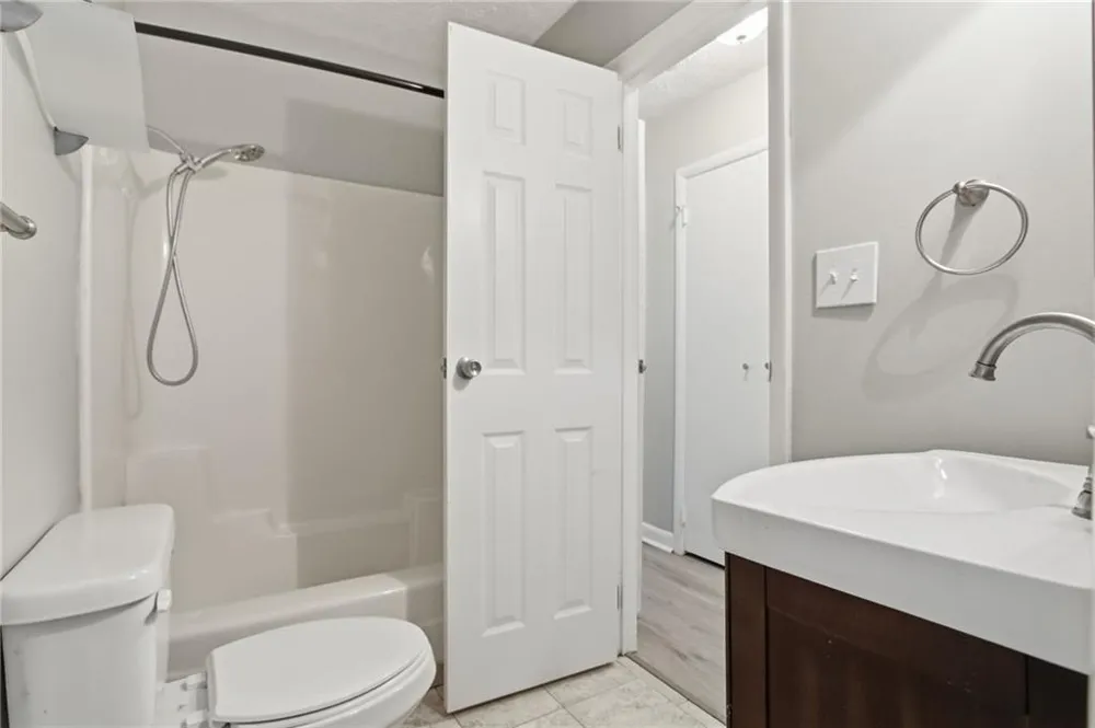 103 Creek Bed Court Peachtree City, GA 30269