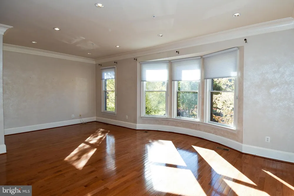 12525 LINDA VIEW LANE Potomac, MD 20854
