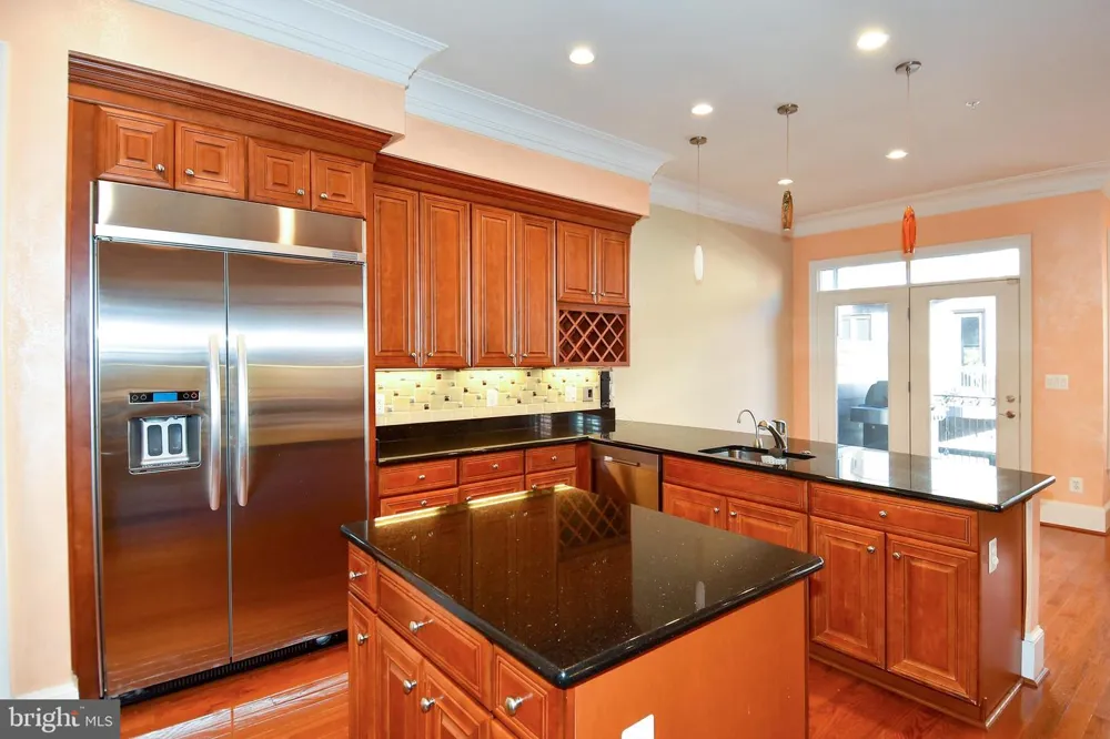 12525 LINDA VIEW LANE Potomac, MD 20854