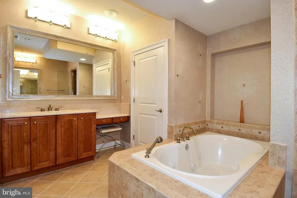 12525 LINDA VIEW LANE Potomac, MD 20854