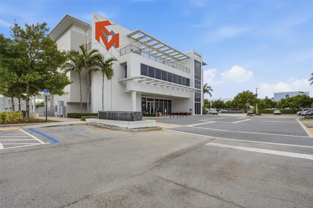 6420 NW 102nd Path #110 Doral, FL 33178