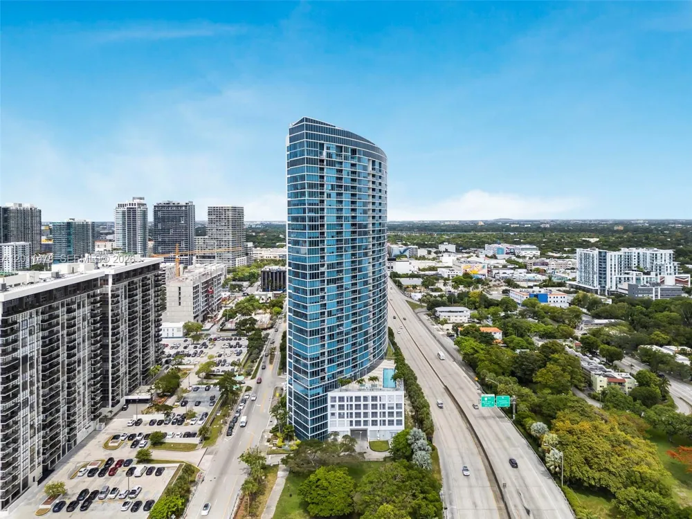 601 NE 36th St #1103 Miami, FL 33137