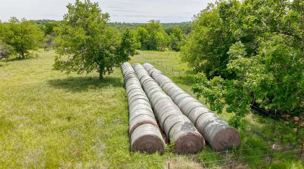 7523 County Road 163 Stephenville, TX 76401
