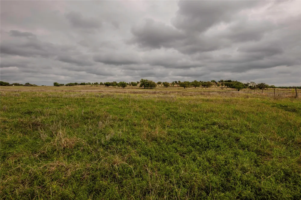 7523 County Road 163 Stephenville, TX 76401