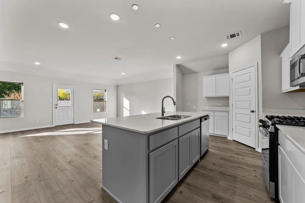 610 Stone Hollow Drive Van Alstyne, TX 75495