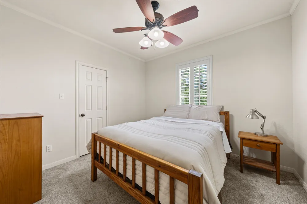 175 Winding Trail Crawford, TX 76638