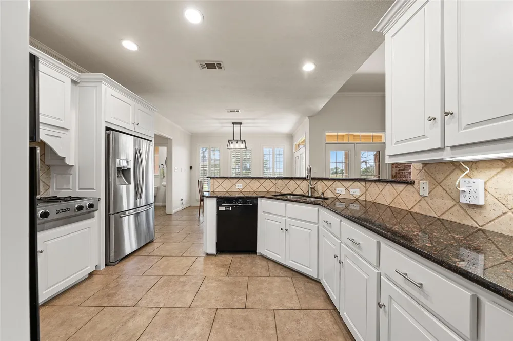 175 Winding Trail Crawford, TX 76638