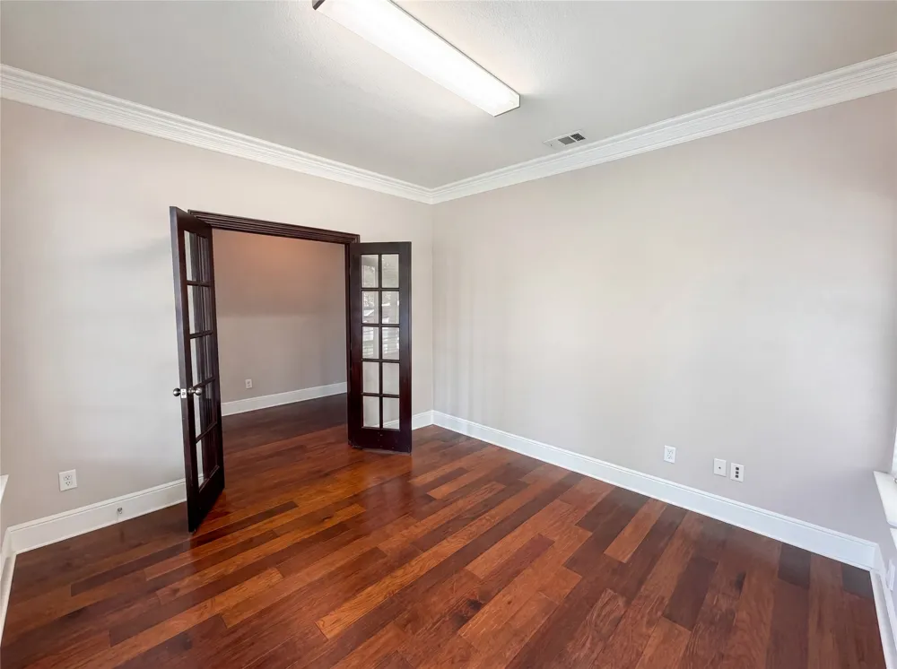 10330 Sandbar Drive Irving, TX 75063