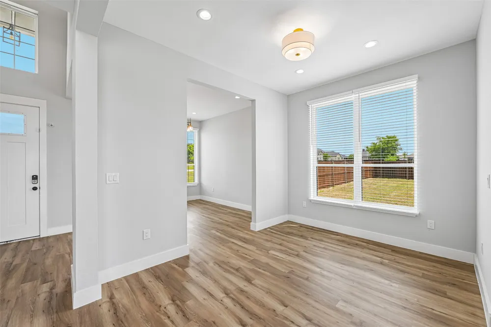 681 Davenport Drive Waxahachie, TX 75167