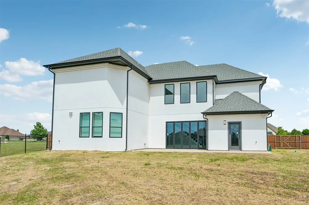 681 Davenport Drive Waxahachie, TX 75167