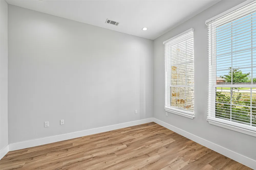 681 Davenport Drive Waxahachie, TX 75167