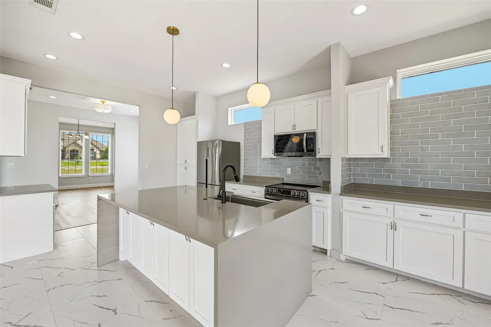 681 Davenport Drive Waxahachie, TX 75167