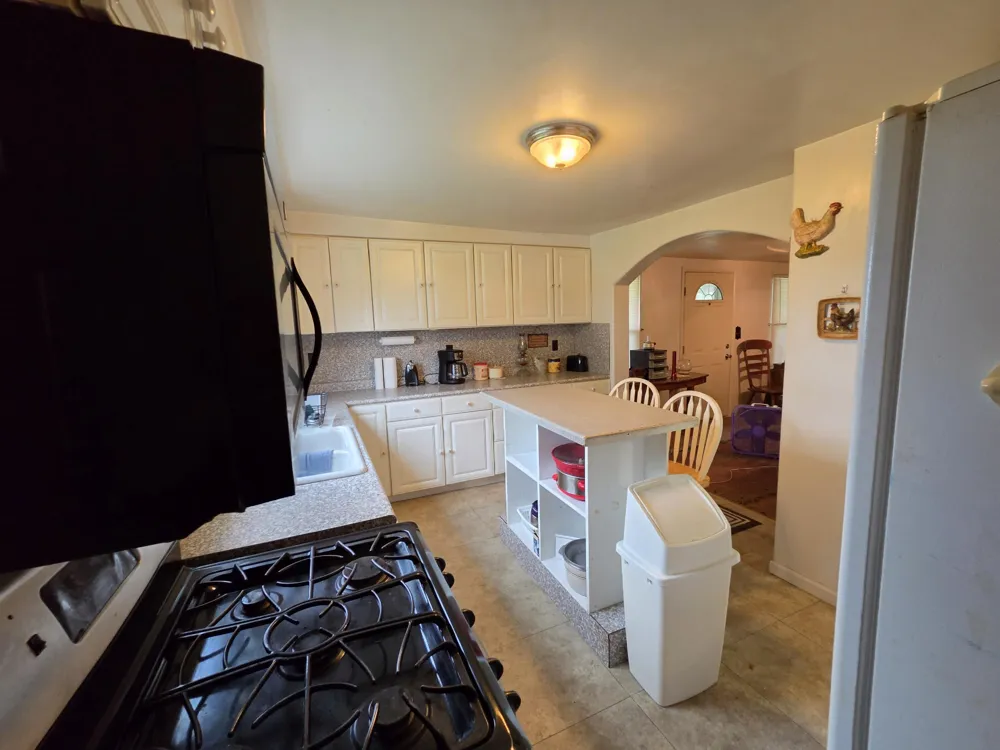 19120 Welch Milan, MI 48160