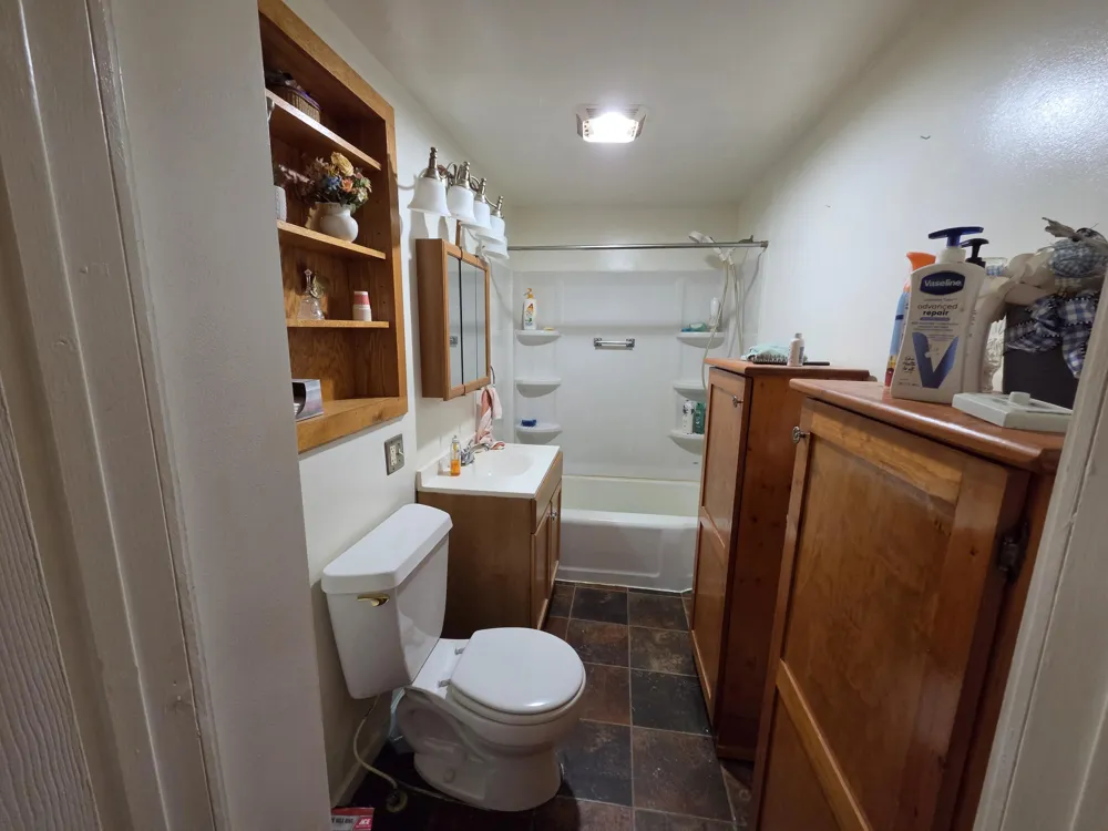 19120 Welch Milan, MI 48160