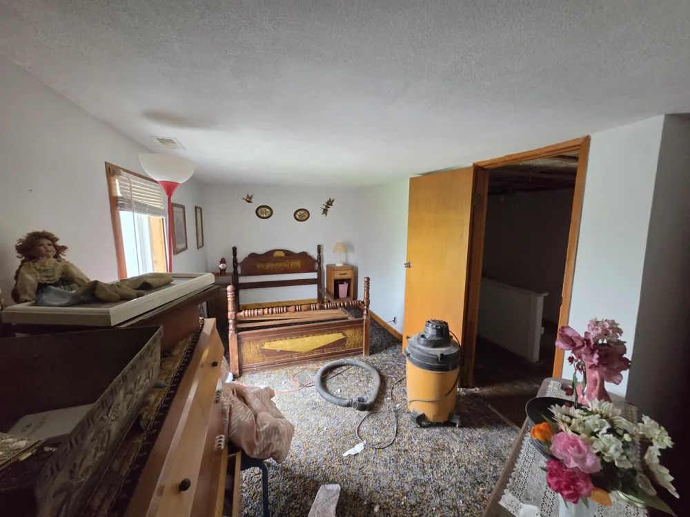 19120 Welch Milan, MI 48160