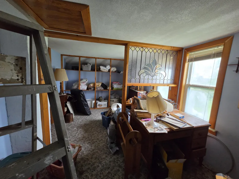 19120 Welch Milan, MI 48160