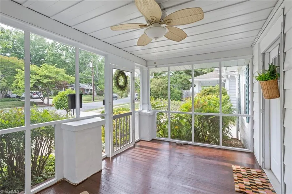 821 Watson Avenue Winston-Salem, NC 27103