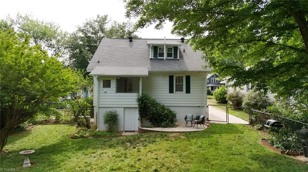 821 Watson Avenue Winston-Salem, NC 27103