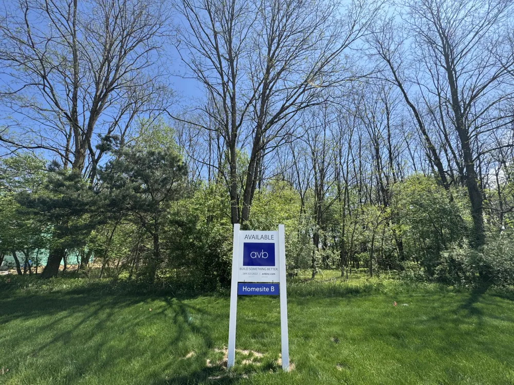 10565 Pierport Drive Portage City, MI 49024
