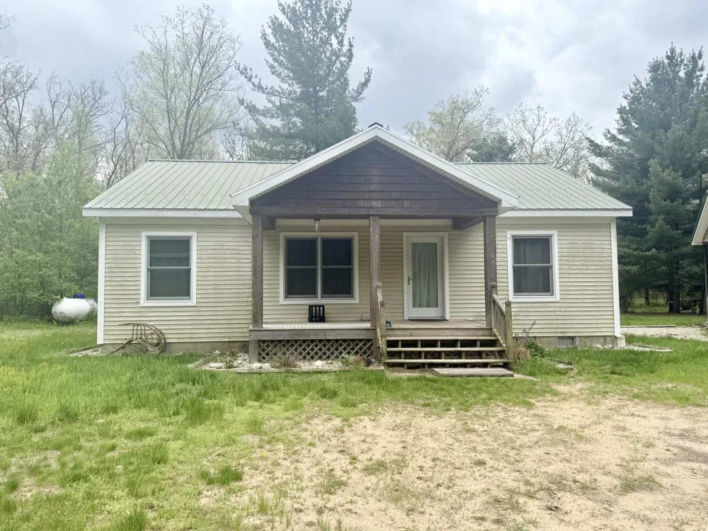 2472 W 14 Mile Road Lilley Township, MI 49309