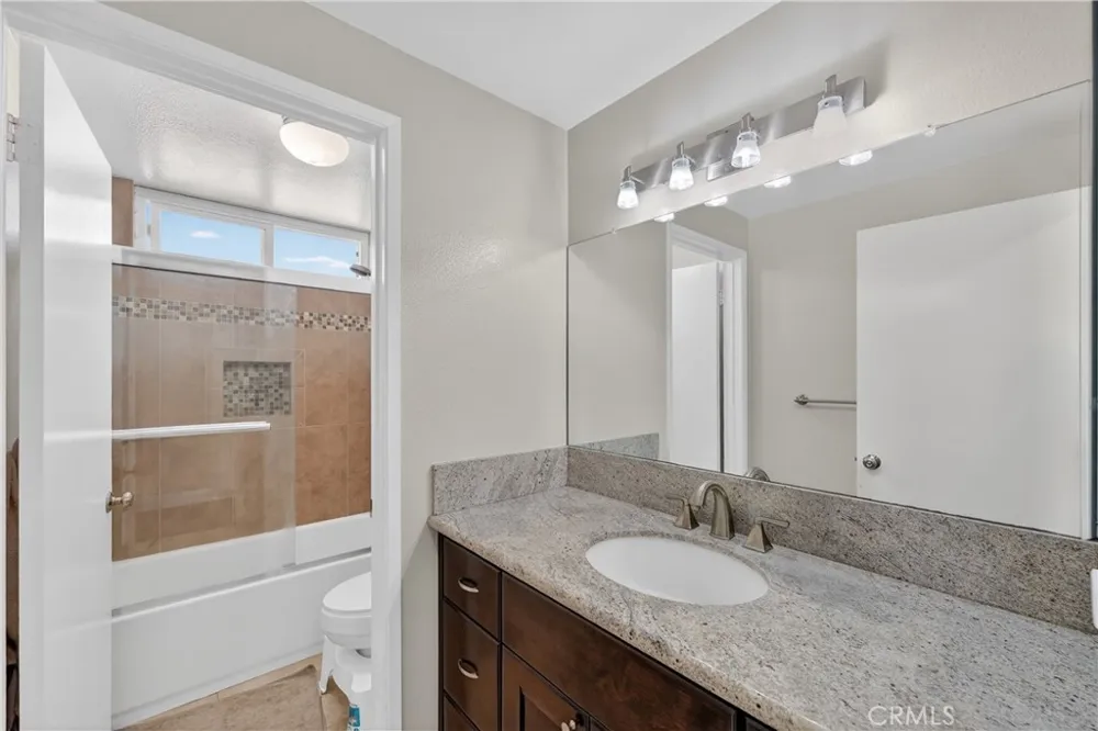 3631 Claremont Irvine, CA 92614