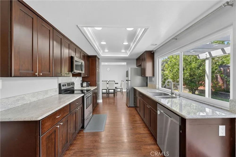 3631 Claremont Irvine, CA 92614