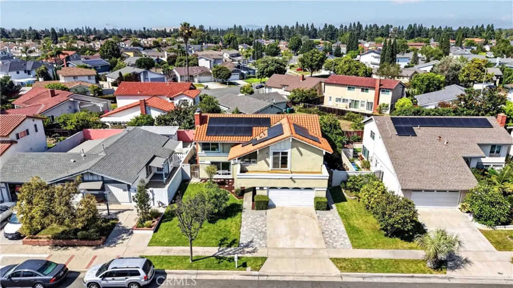 3631 Claremont Irvine, CA 92614