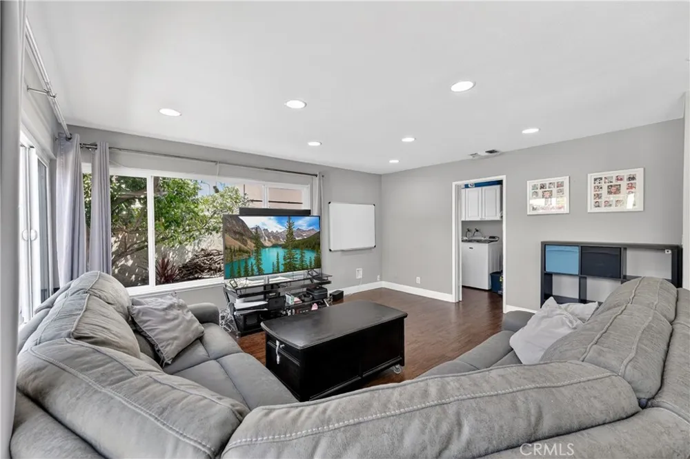 3631 Claremont Irvine, CA 92614