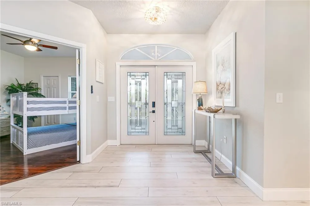 12201 Shoreview Drive Matlacha, FL 33993