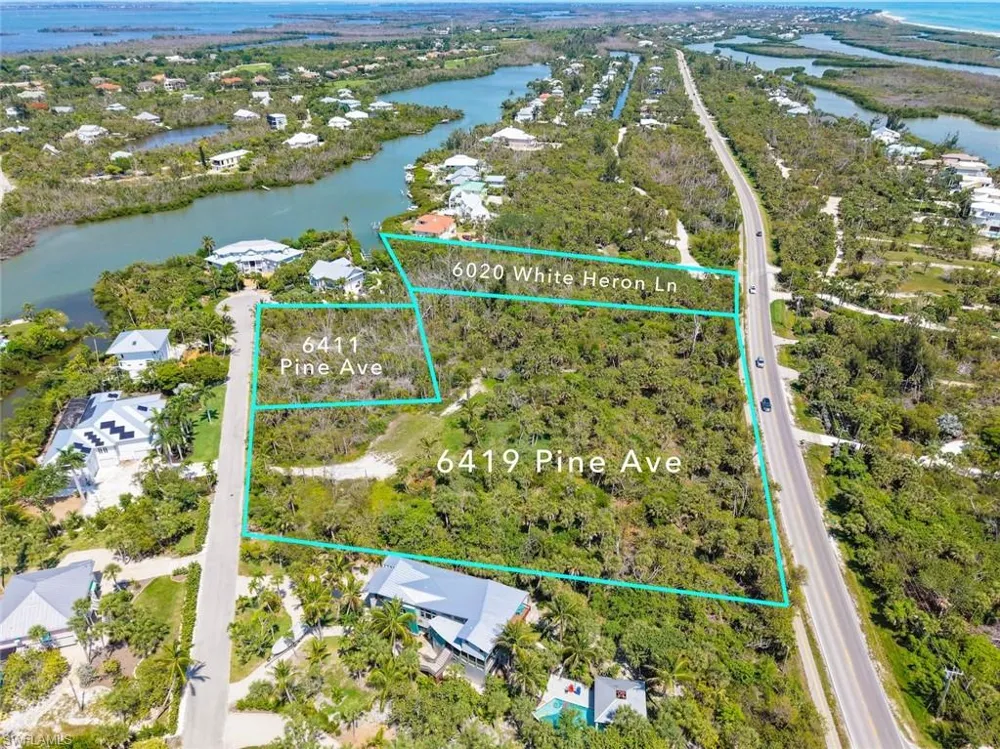 6419 Pine Avenue Sanibel, FL 33957