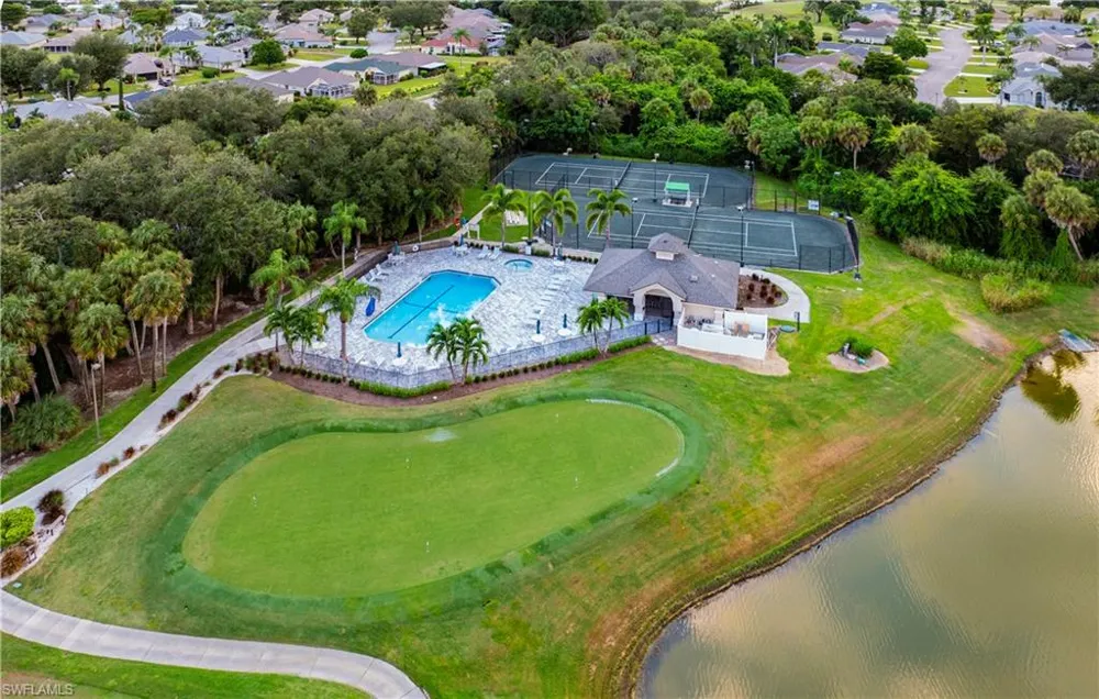 20695 Country Barn Drive Estero, FL 33928
