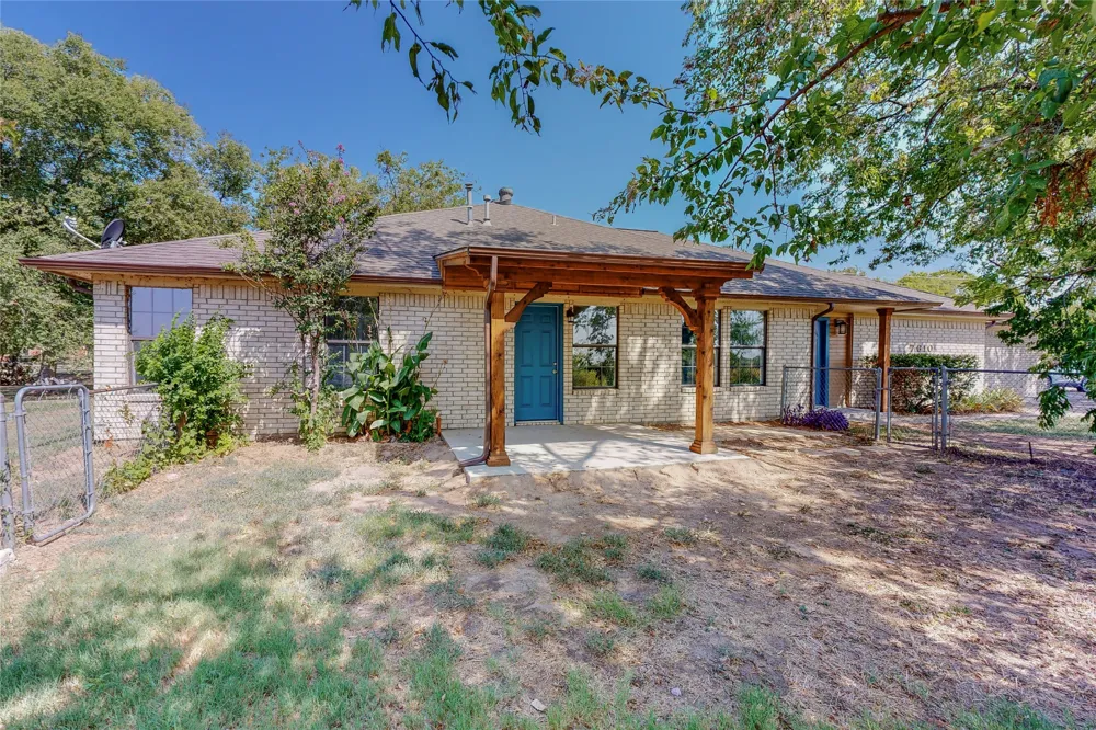 7610 Highway 34 Scurry, TX 75158