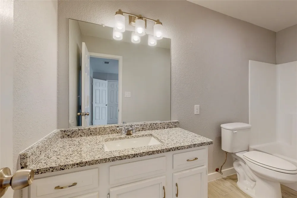 7610 Highway 34 Scurry, TX 75158