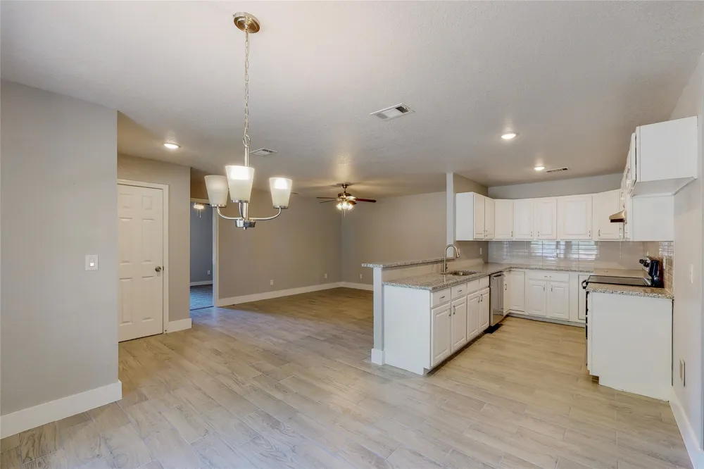 7610 Highway 34 Scurry, TX 75158