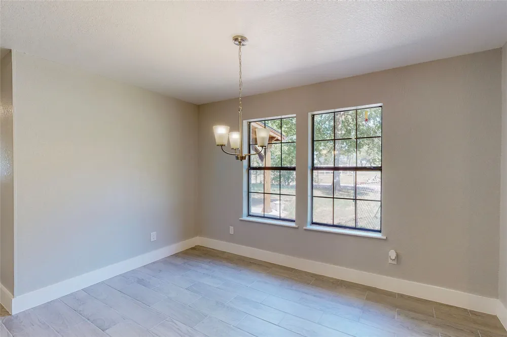 7610 Highway 34 Scurry, TX 75158