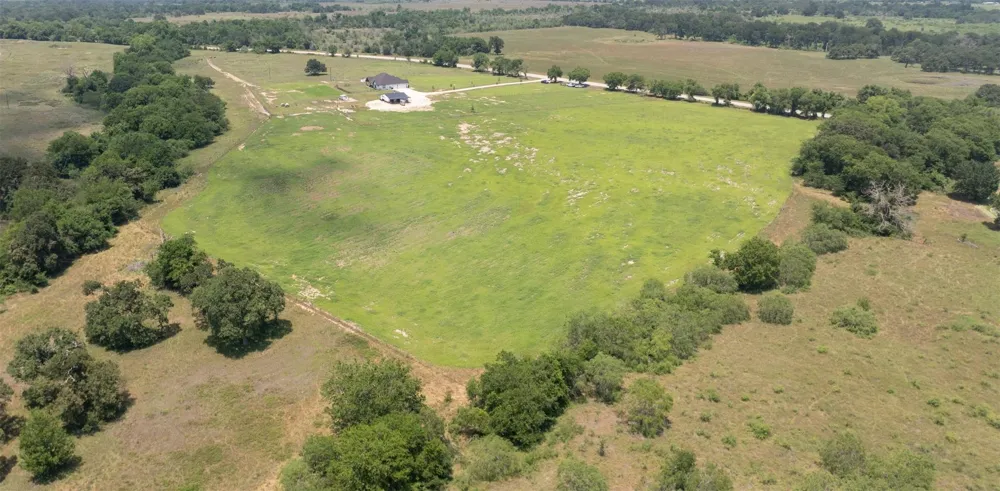 9163 Fm 46 Franklin, TX 77856