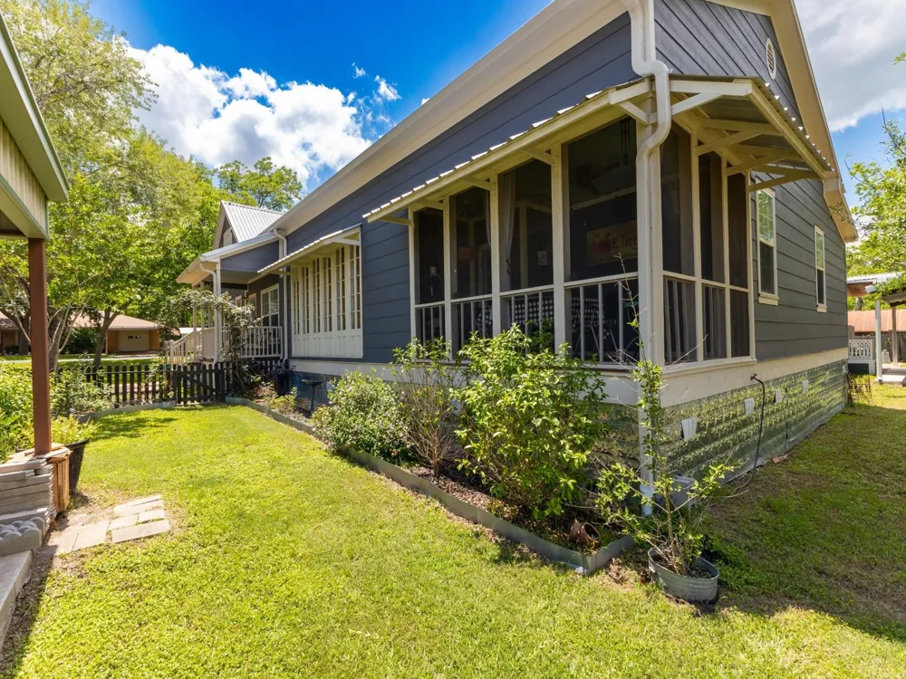 210 Church Street Fayetteville, TX 78940