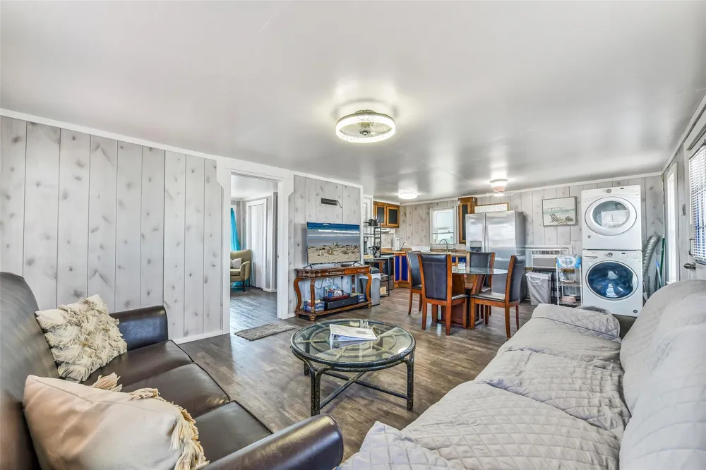 1018 Militia Drive Surfside Beach, TX 77541
