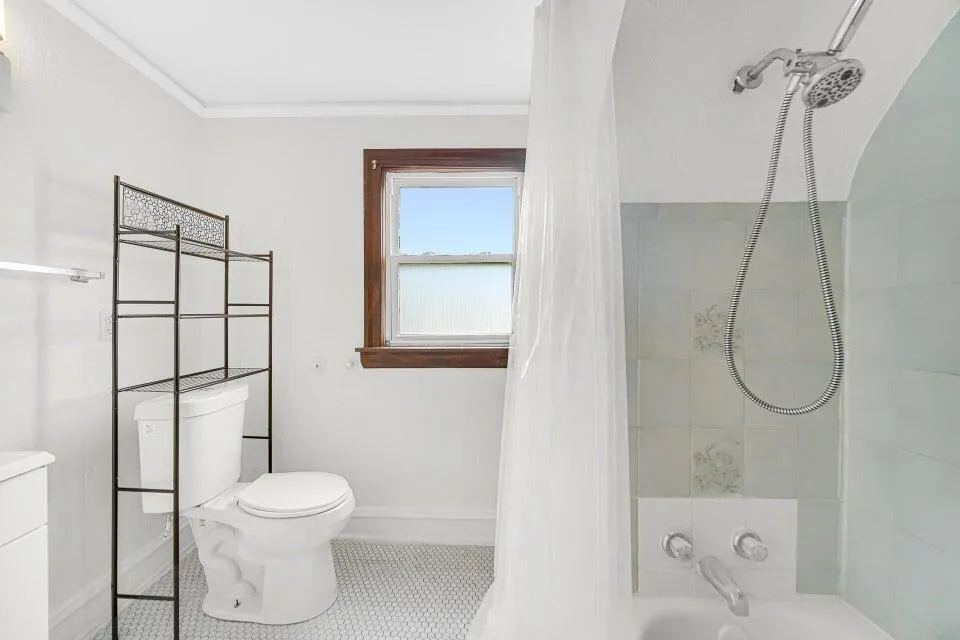 650 119th Street #2 Whiting, IN 46394