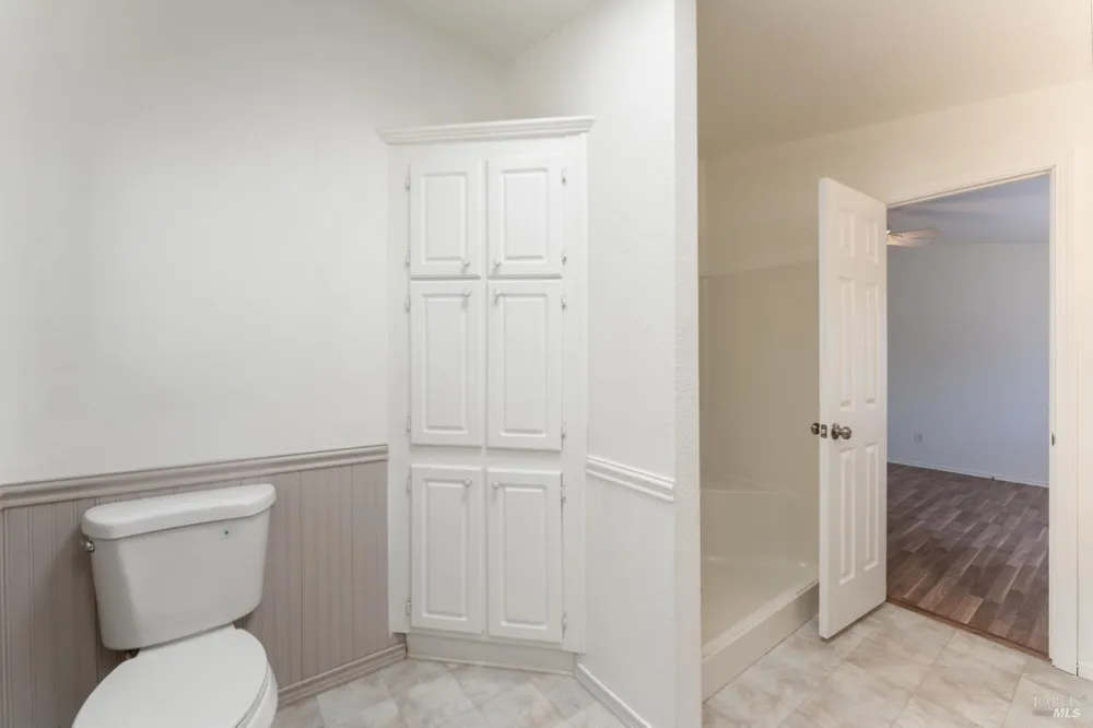 1221 Magnolia Street Willits, CA 95490