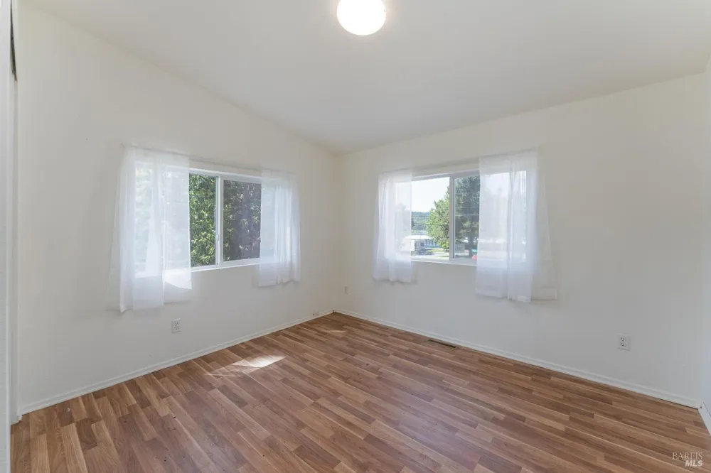 1221 Magnolia Street Willits, CA 95490
