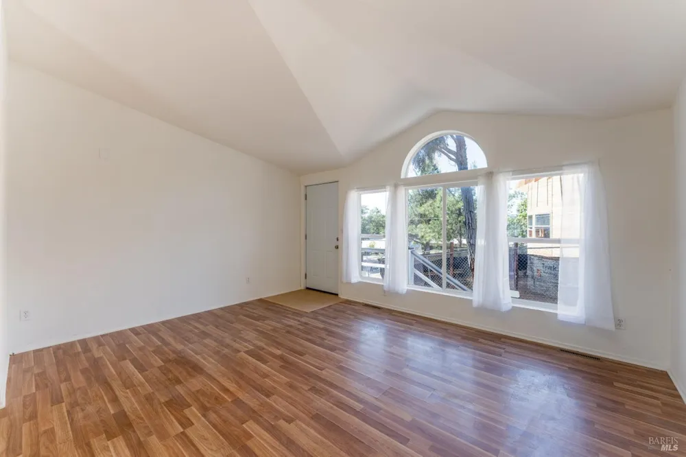 1221 Magnolia Street Willits, CA 95490