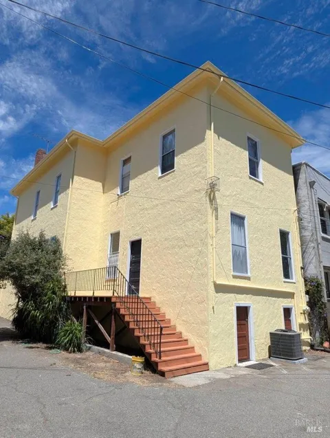 1547 4th Street ##A