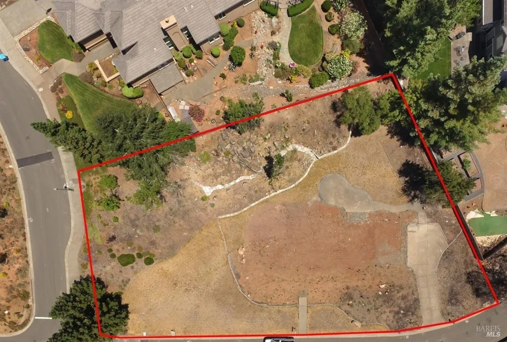 3698 Rocky Knoll Way Santa Rosa, CA 95404