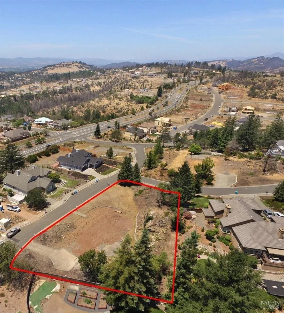 3698 Rocky Knoll Way Santa Rosa, CA 95404