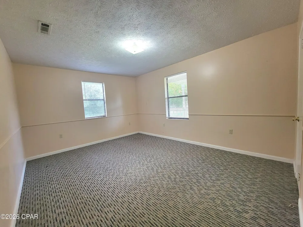 5184 13th Avenue Malone, FL 32445