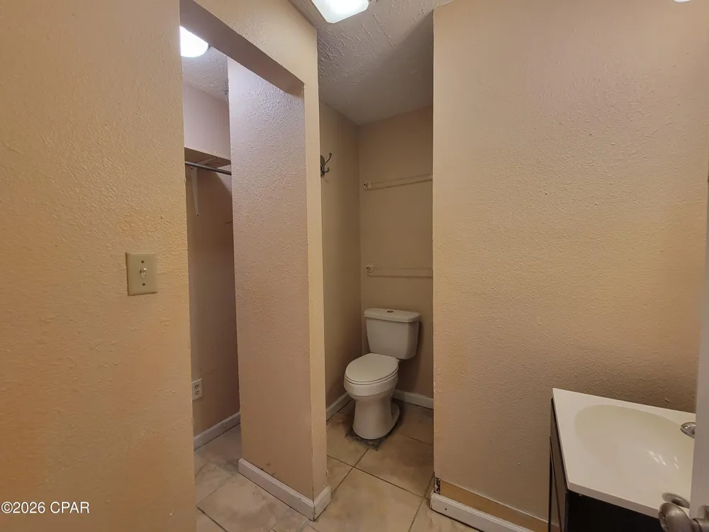 5184 13th Avenue Malone, FL 32445