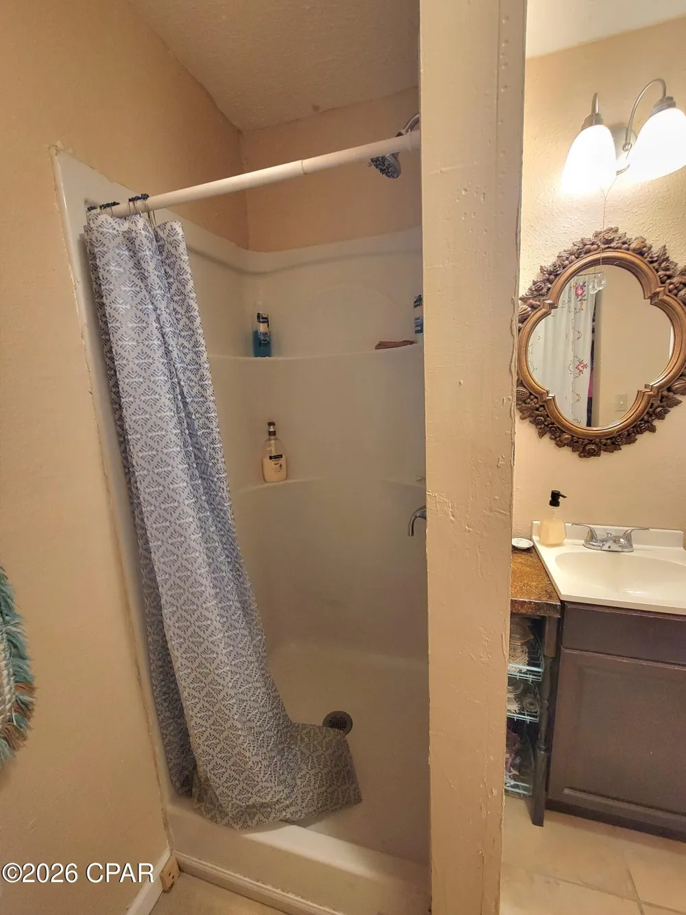 5184 13th Avenue Malone, FL 32445